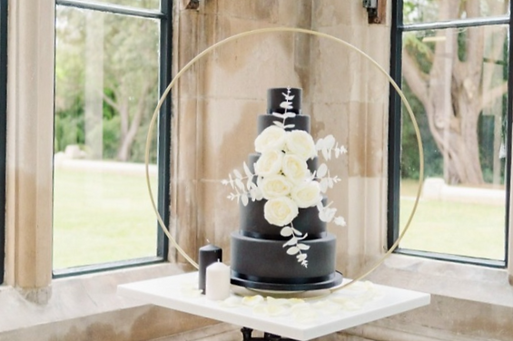 Dom Brenton photograph of Samantha Rosam's Nanny Sam's Cakes