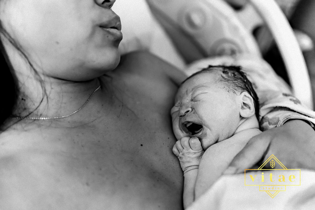 mission midwives birth photography