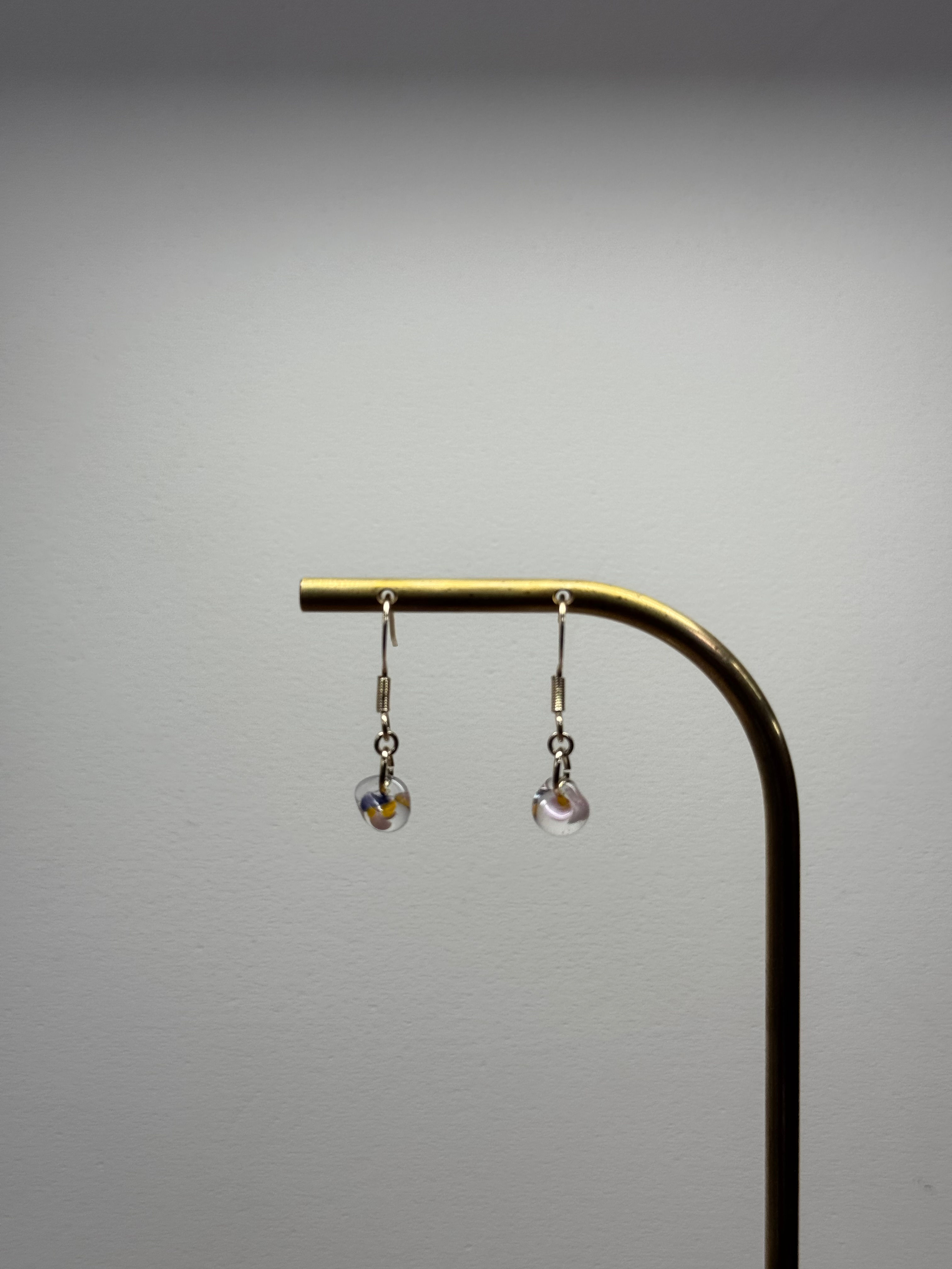 ティアドロップビーズ　14kgf ピアス