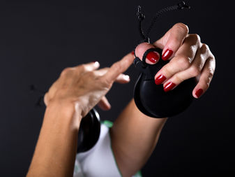 Comienza el taller de castañuelas o palillos en la Parroquia San José y Santa María