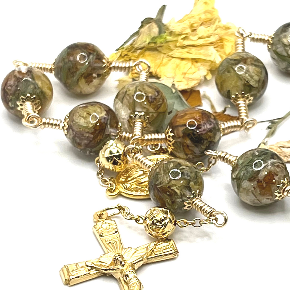 Thumbnail: Large Bead Clear Resin Floral Chaplet in Gold Tones