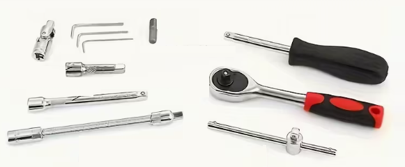 Миниатюра: Комплект тресчотка 46 части 1/4"