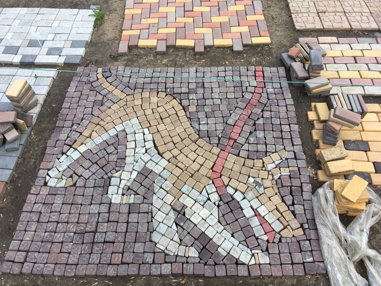 "Мозаика",  мелкий камень