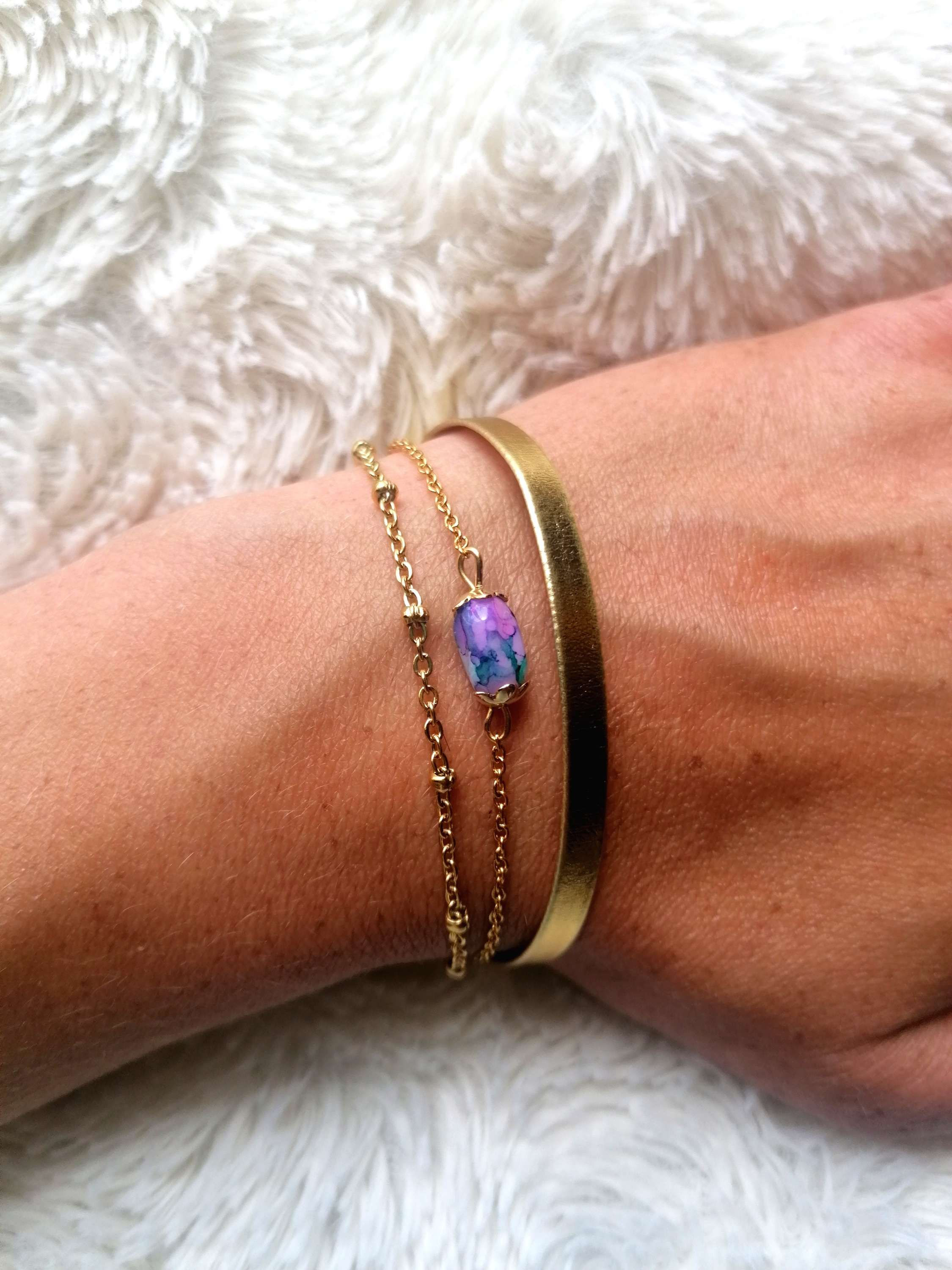 Bracelet triple chaînes dorées Acier inoxydable couleur or vert violet 