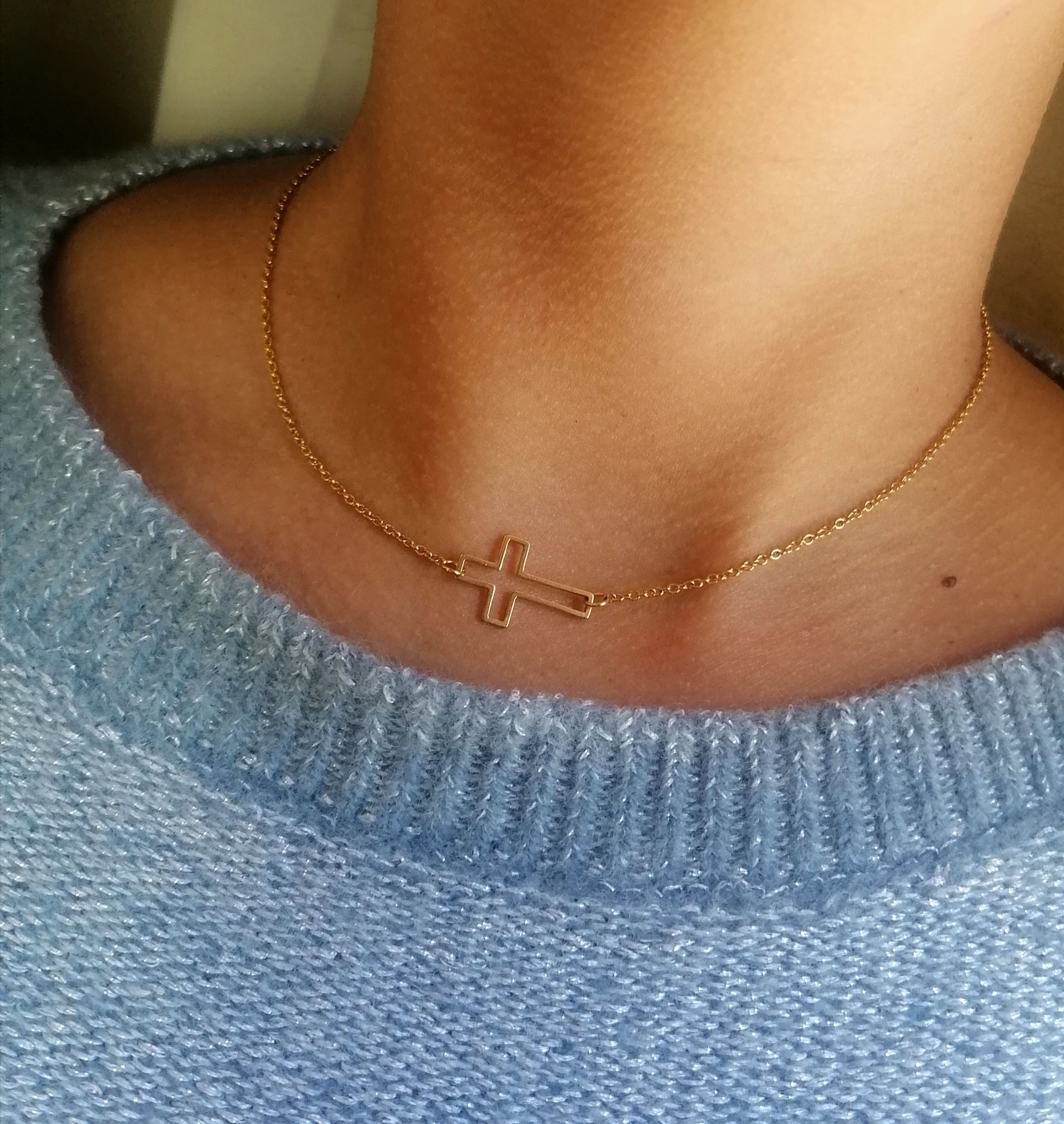 Collier ras de cou femme chaîne dorée Acier inoxydable croix connecteur 