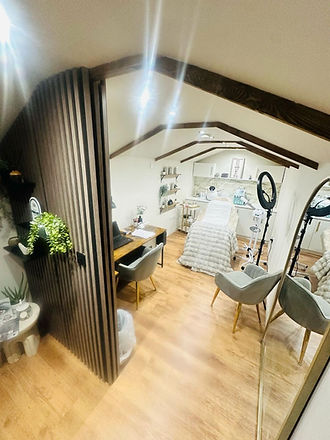 beauty room 1.jpg