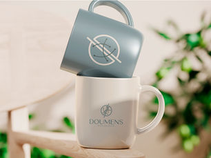 Identidade visual que marcou a Elev: a marca das Doumens