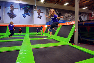 trampolineblondegirl.jpg
