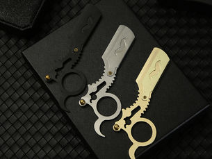 Fire Sale Stainless Steel Sharp Barber Razor Blade Straight Razor Tool Manual Shaver Professional Straight Edge Gift