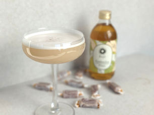 Toffee Pear Kombucha Sour: A Vegan Mocktail Recipe