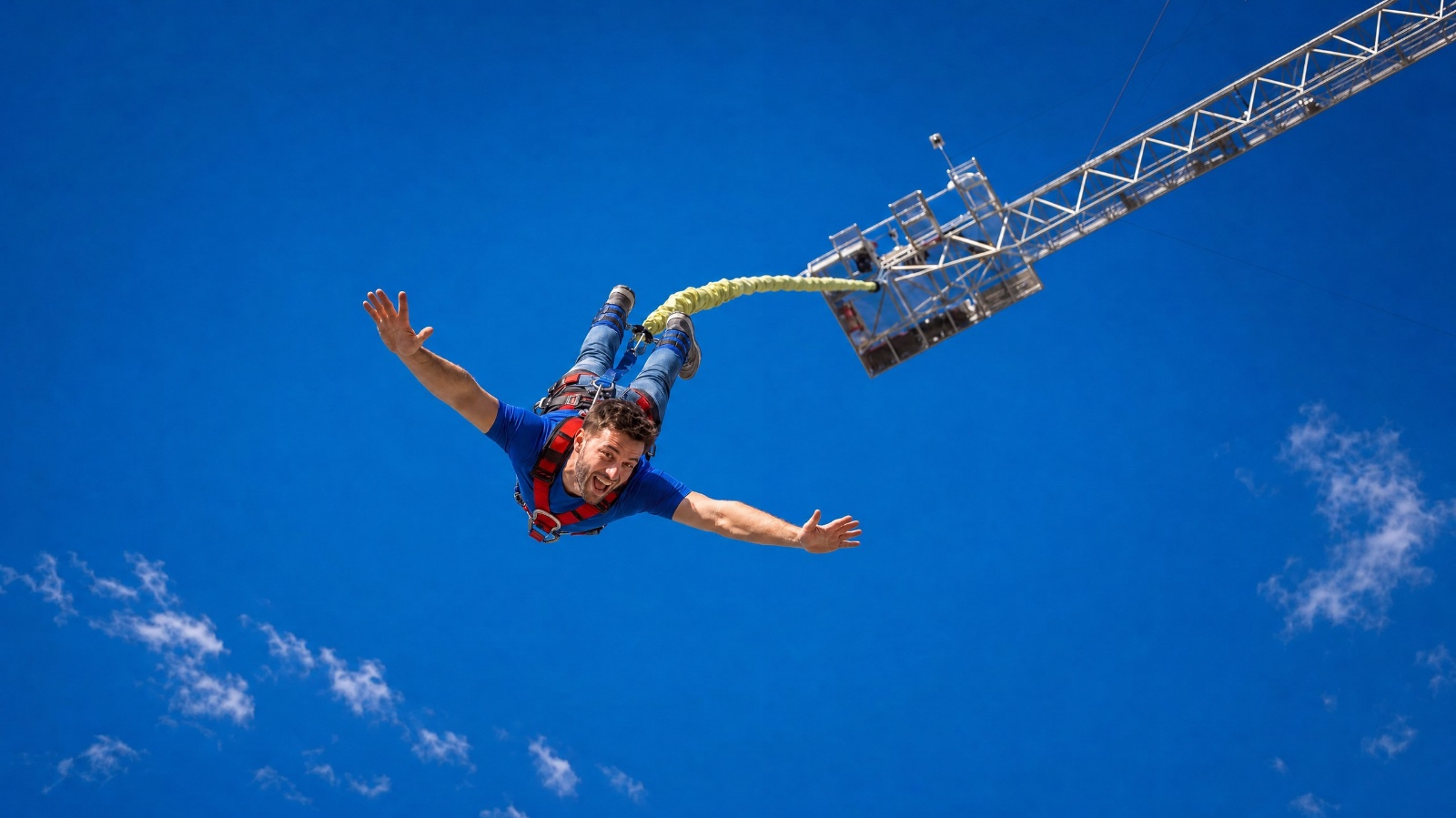 bungee jumping