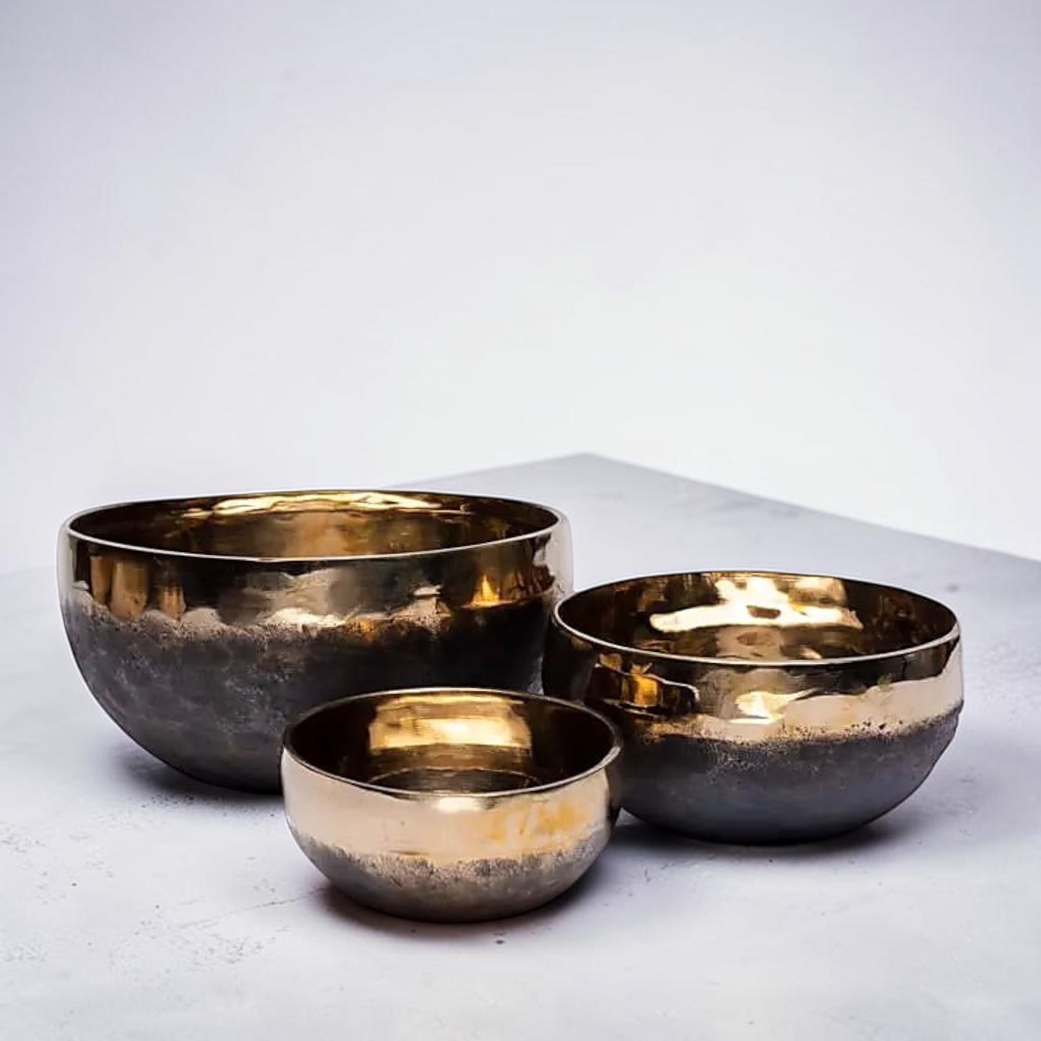 Ishana Golden and Black Singing bowl