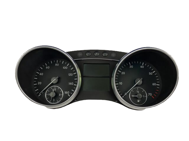 2005 - 2013 Mercedes R Class Screen Repair