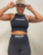 Coach Dee showcasing gut health transformation results for women through personalized nutrition coaching