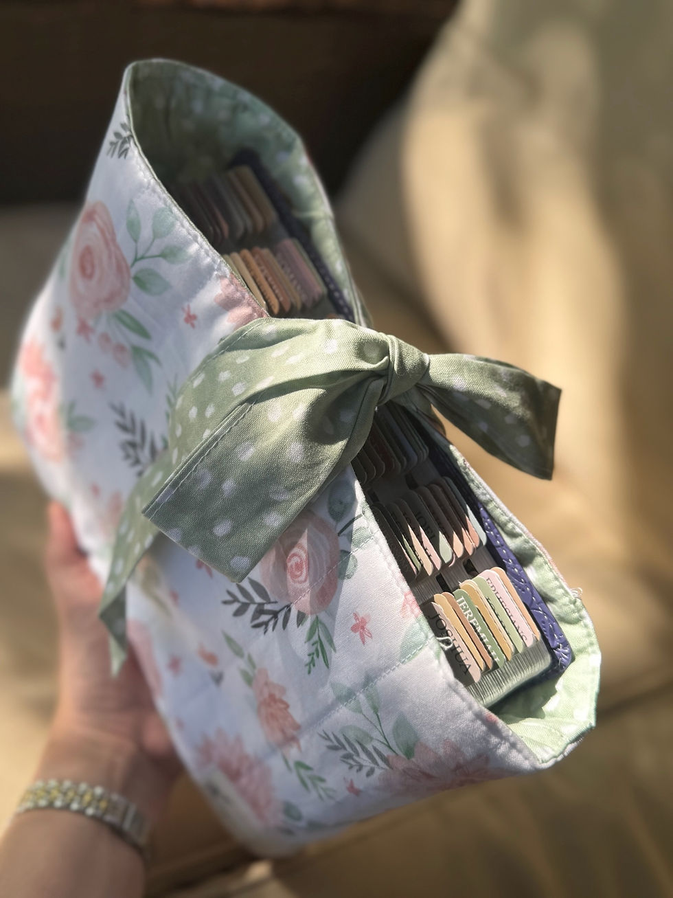 Thumbnail: Bow Bible Sleeve Cover Quilted Bible Sleeve