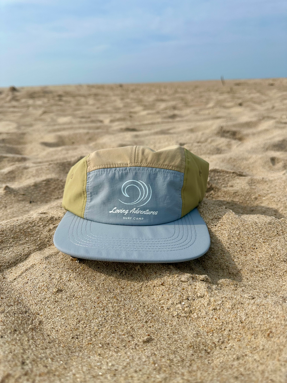 WATER-REPELLENT HAT- TRI- COLOR