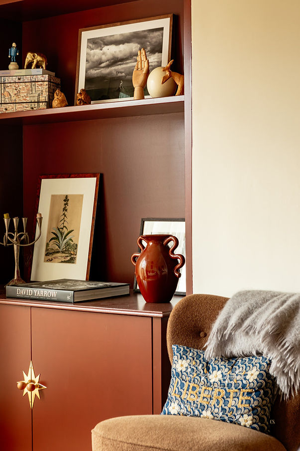 detailbookcase_ActonHouse_edited_edited.