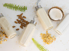 Como fazer leite vegetal caseiro (fácil, barato e sem aditivos)