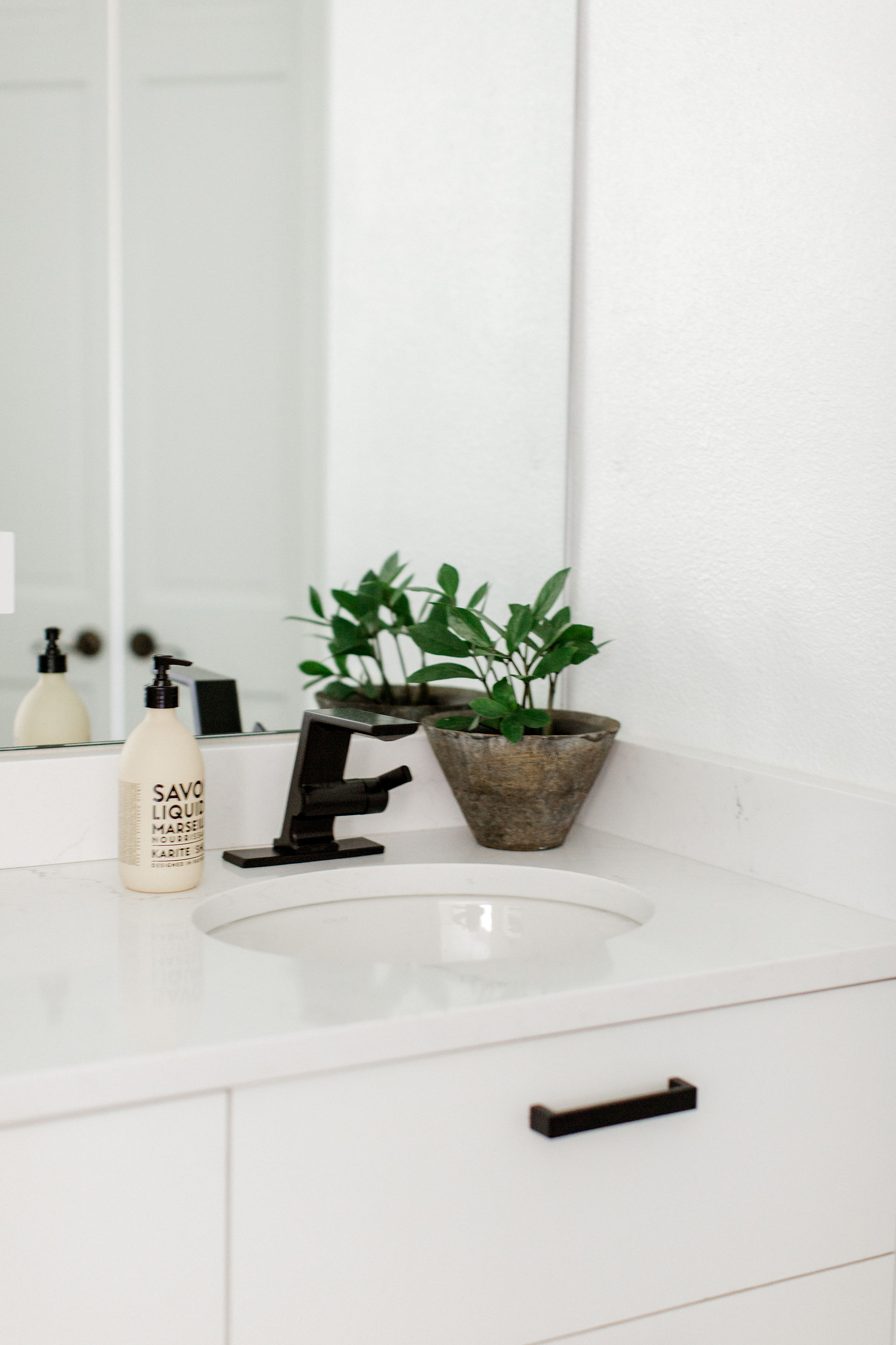 Bathroom design Laura Design and Co