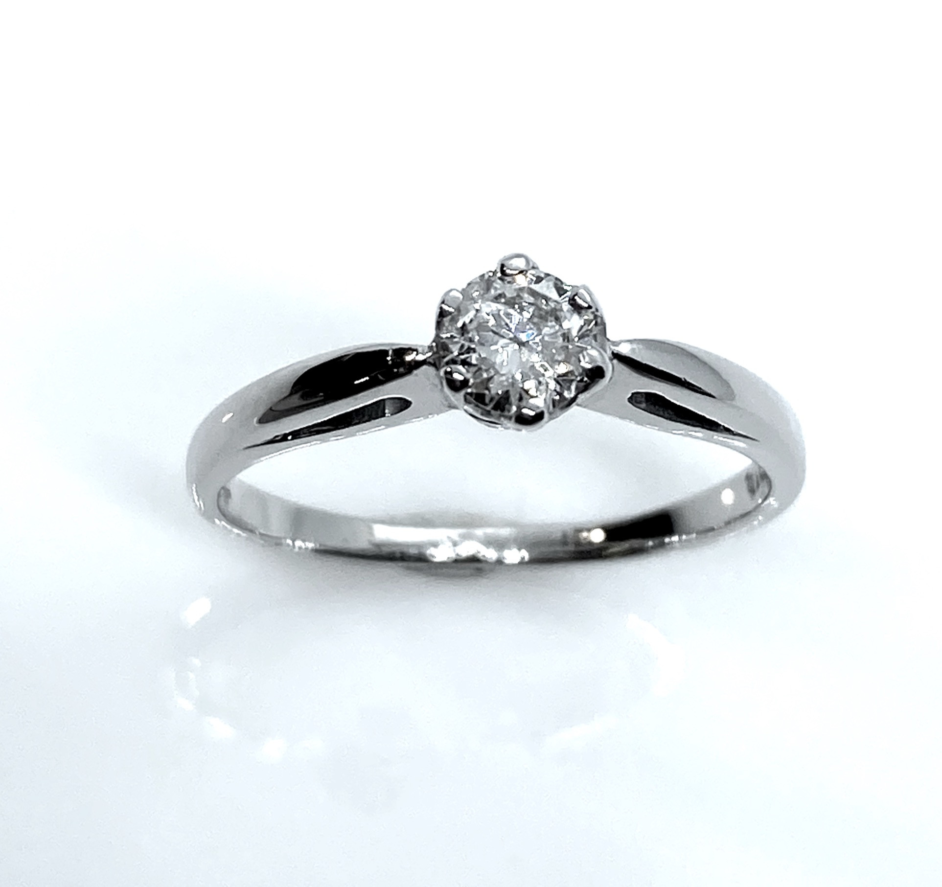 9ct white gold 0.25ct diamond ring