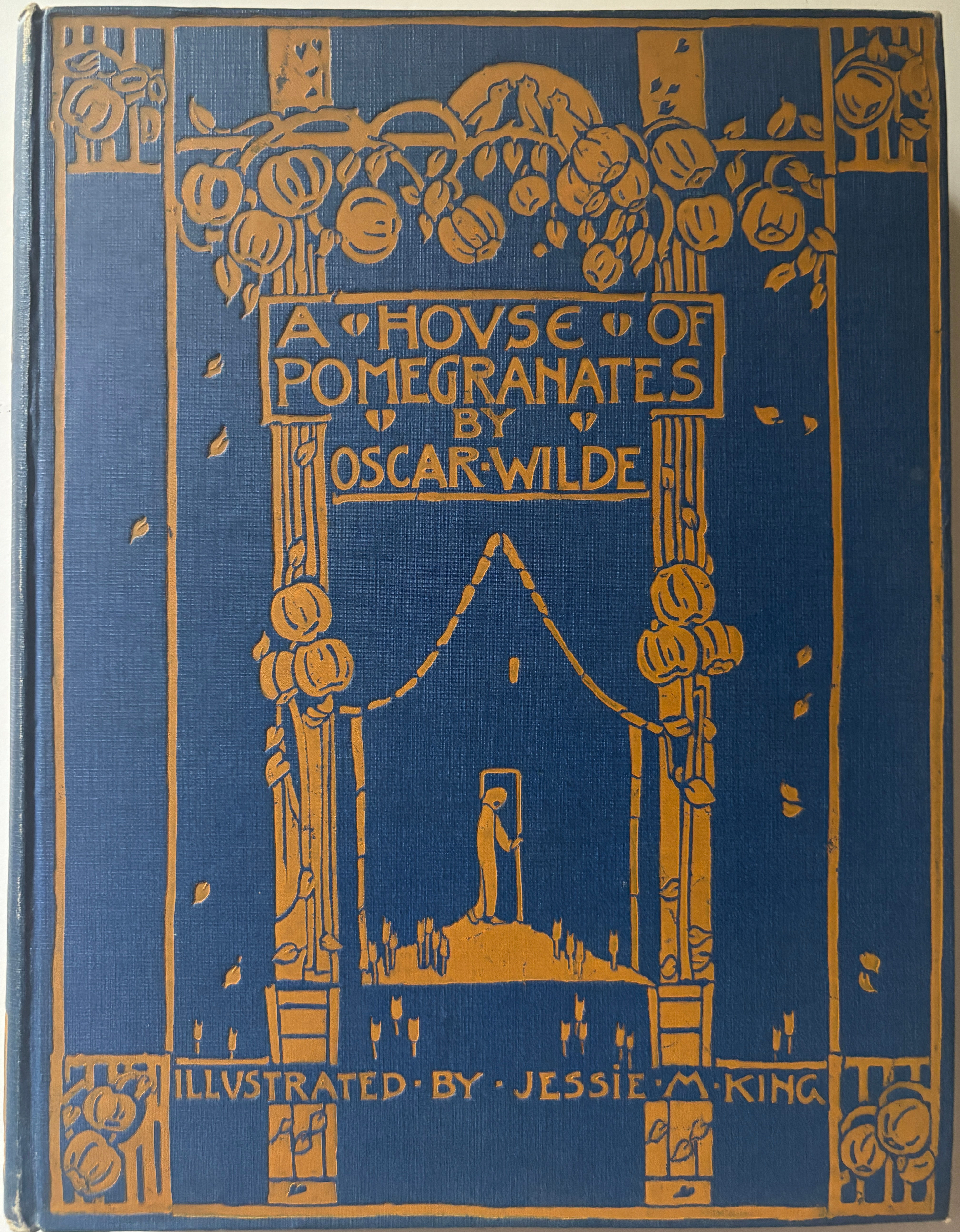 A House of Pomegranates by Oscar Wilde, 1915