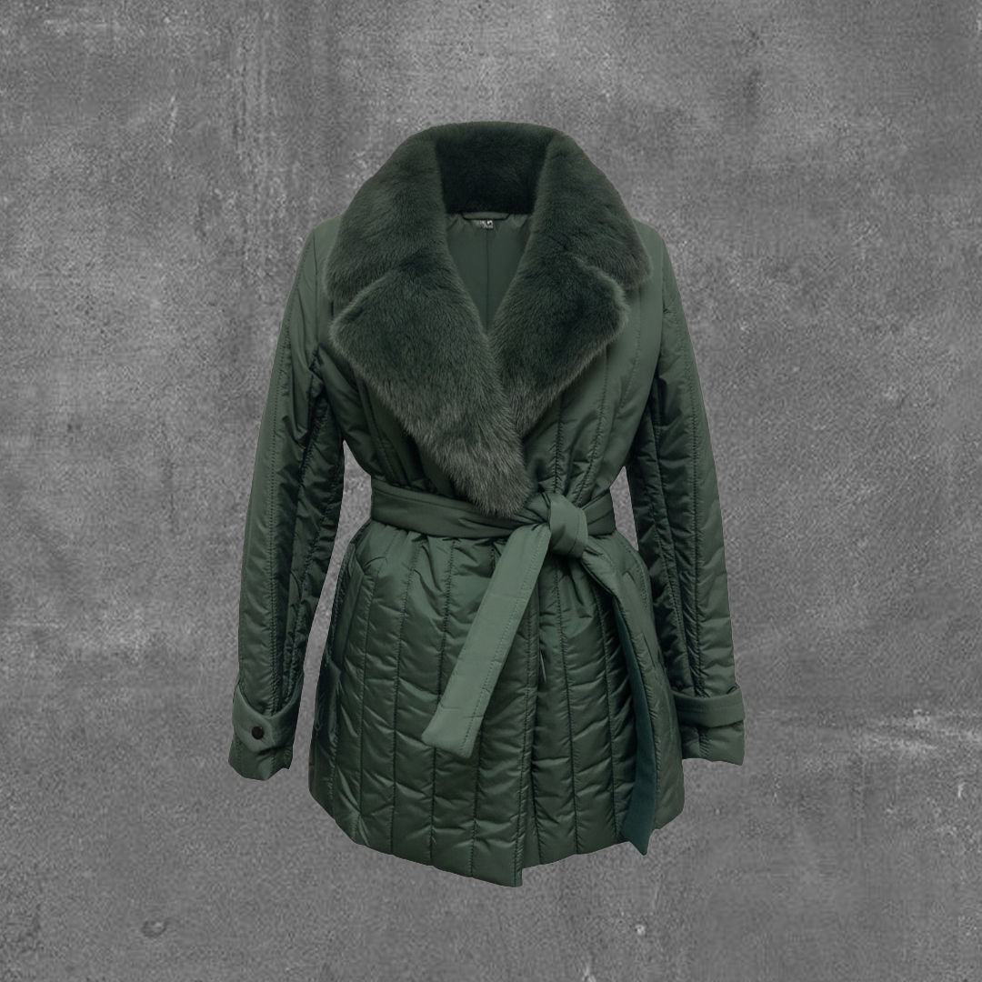 Steppjacke mit Fuchsfellkrage