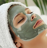 Soins du visage malicieuse à l'argile verte. 100% naturel.