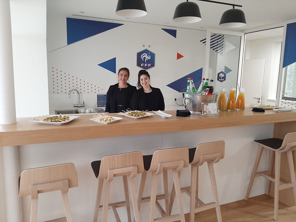La Fédération Française de Football a accueilli à leur siège parisien leurs homologues britanniques. Une belle opportunité pour les Délices de FA de proposer les subtilités de la cuisine brésilienne