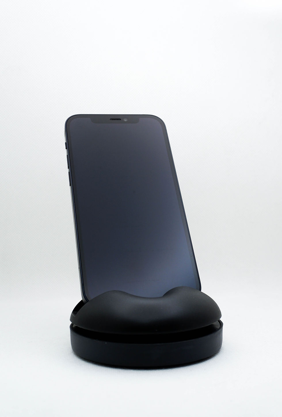 Thumbnail: Apple iPhone 12 64GB - Black