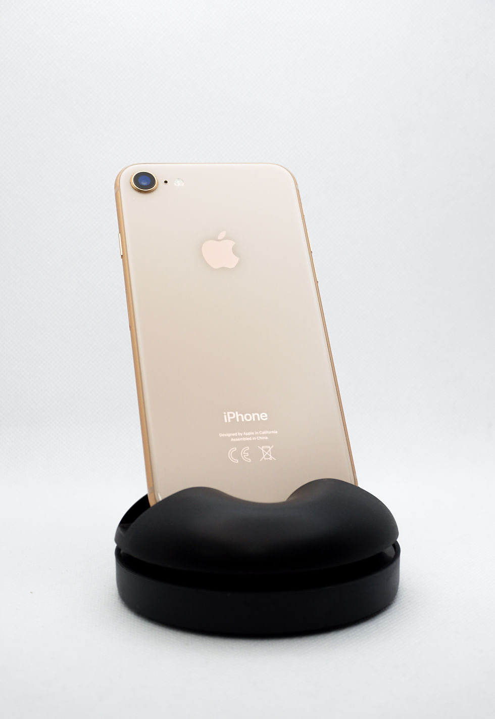 Thumbnail: Apple iPhone 8 64GB - Gold