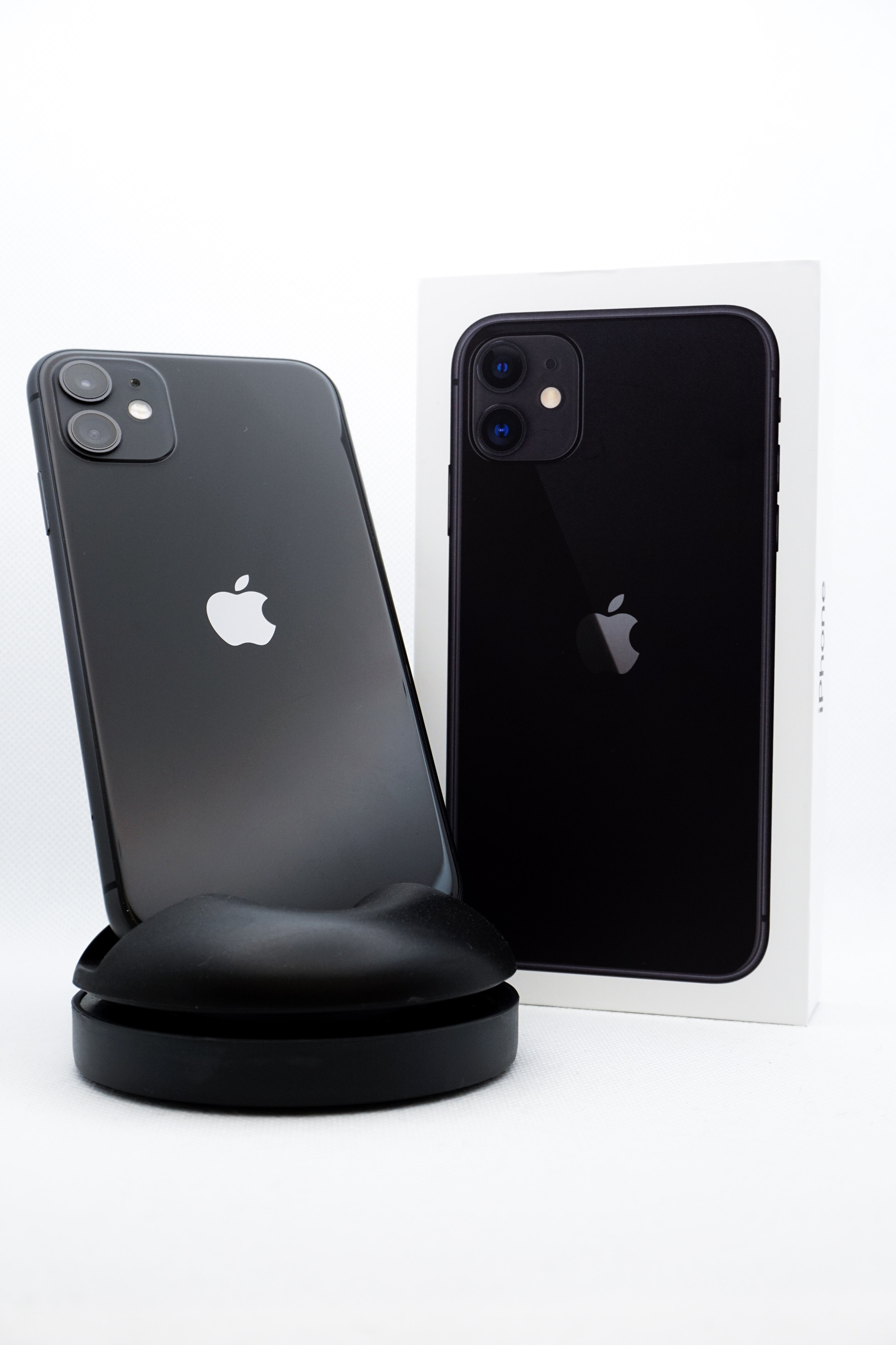 Apple iPhone 11 64GB - Black