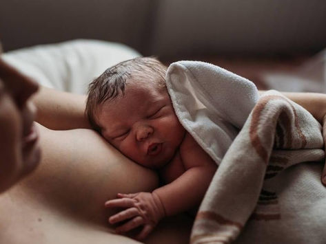 My Christmas Day free-birth story