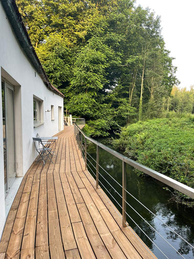 Ponton, terrasse en bois et garde-corps en inox pour une maison à Hem (Nord 59)