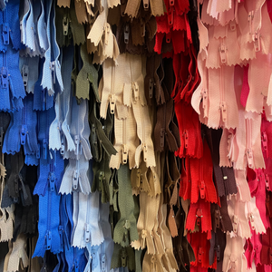 Sélection de glissières, fermetures éclair et zip de toutes les couleurs