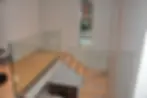 Trapp i enebolig med rekkverk i glass