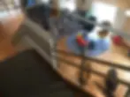Trapp med håndløpere inne på et bibliotek