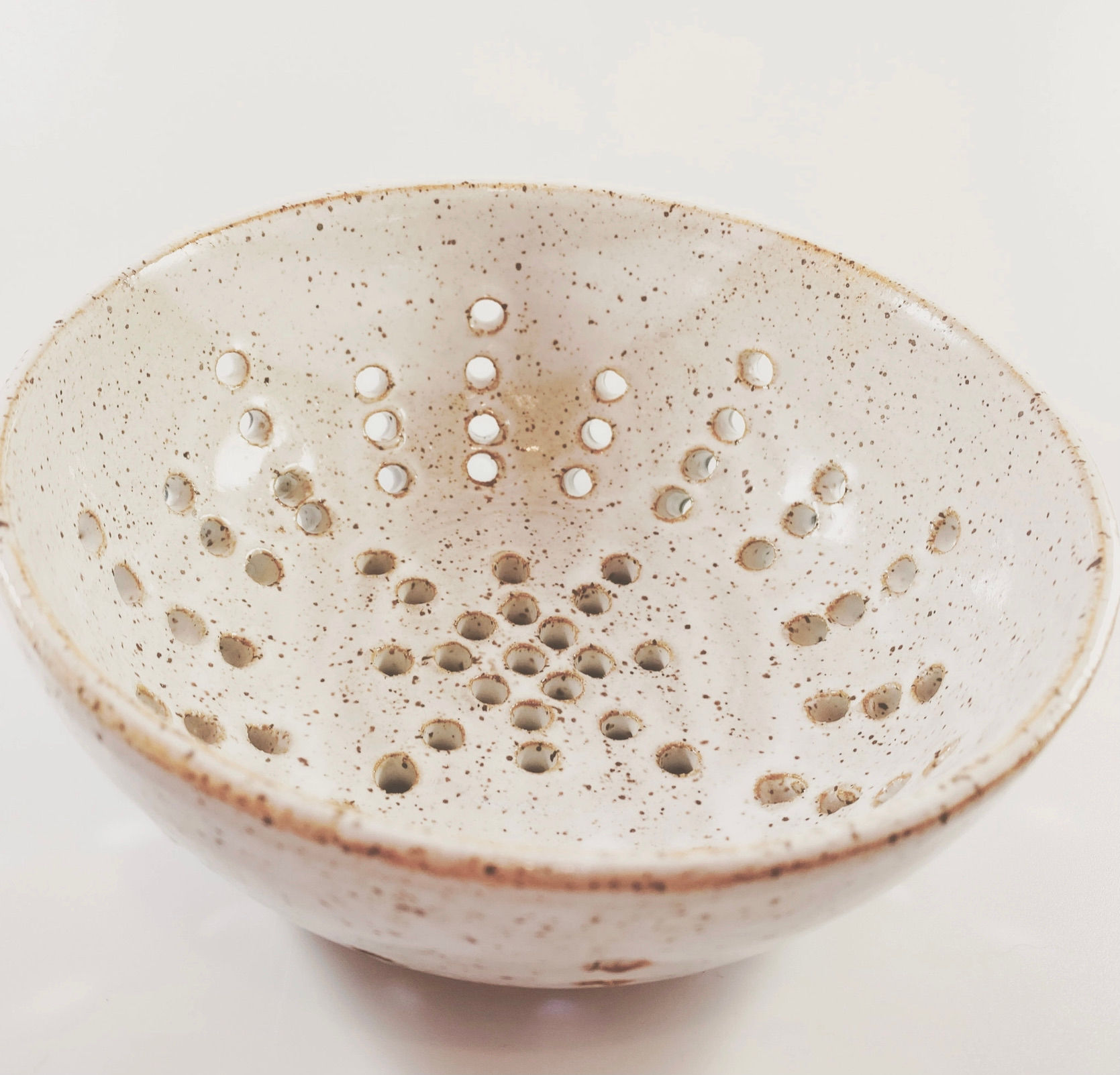 Ceramic Berry Bowl