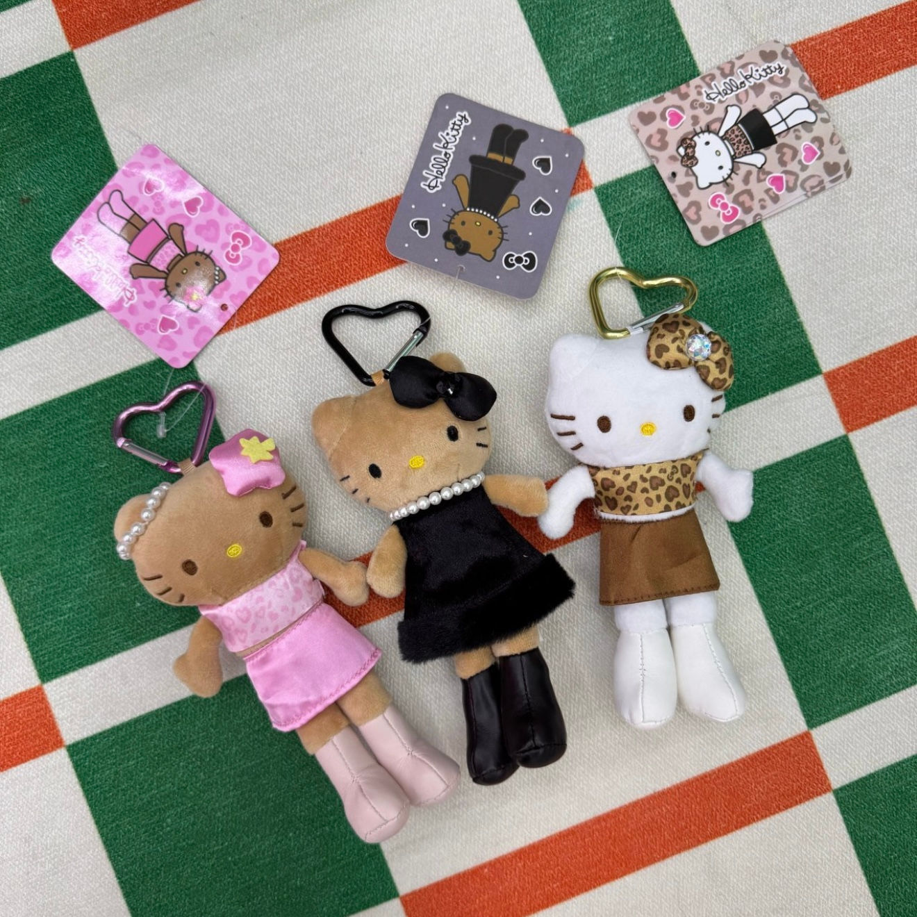 (호주누나 ACCESSORIES) 태닝 헬로키티 전신 키링 3 종 