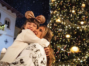 Disney Springs Holiday Moment Kicks off the Season at Disney World