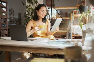 insurance for entrepreneurs, risks of entrepreneurship, pros of being a business owner