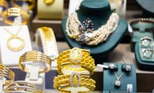 Transporting Jewellery