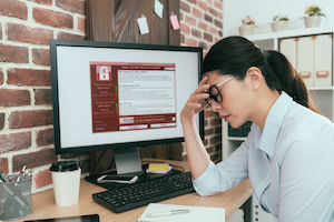 risk of starting a business, risk management in small business, Small business cyber attack