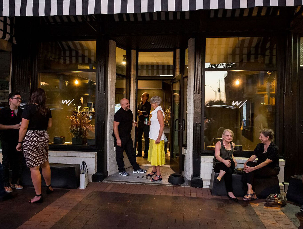GalleryFront