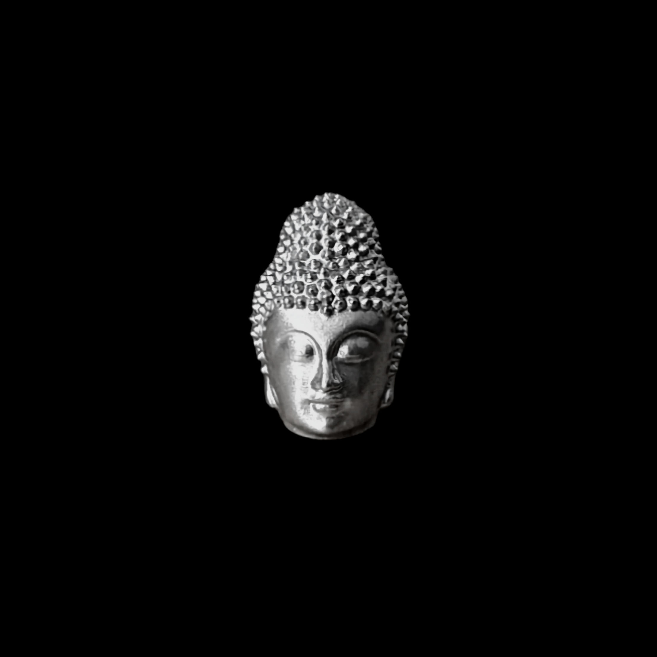 Möbelknopf Buddha silber auf schwarzem Hintergrund, Vorderansicht
