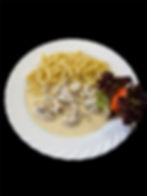5.Putengeschnetzeltes mit cremiger Frischkäsesauce,