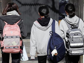 성적·학폭에 눈물 흘리는 청소년들 “저희 목소리를 들어 주세요”