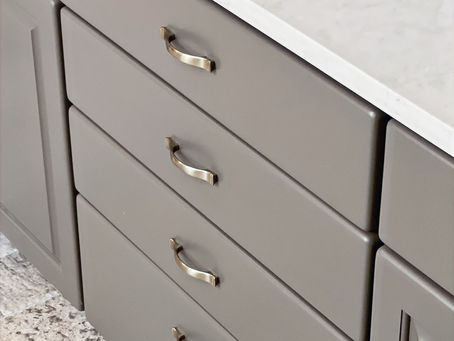 Pros and Cons of Using Wood Filler When Painting Wood Cabinets