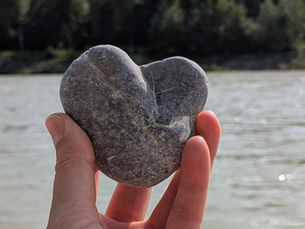 💔 Filter, Beziehung & Altlasten: Wenn Liebe dich zurück zu dir ruft