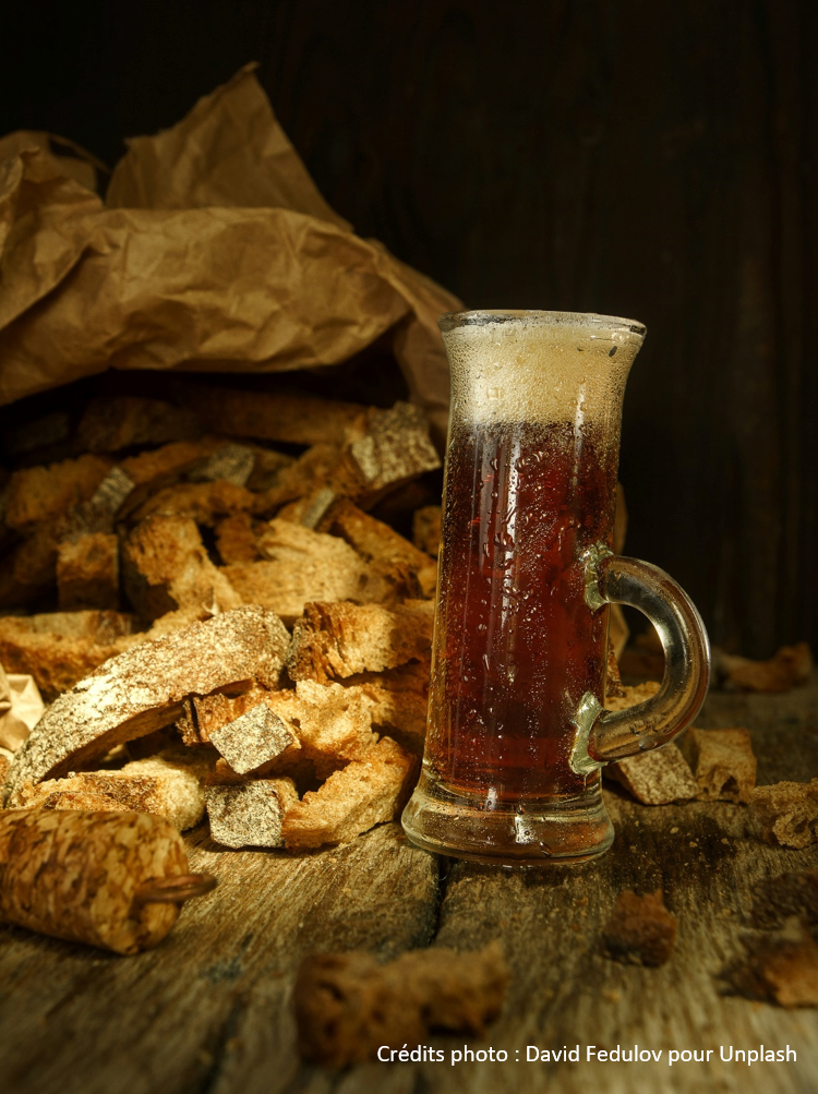 Bière contre le gaspillage alimentaire à base de pain rassis innovation zéro-déchet recyclage