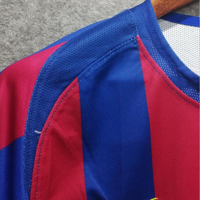 Thumbnail: Camisa Retrô Nike Barcelona Home 2005/2006